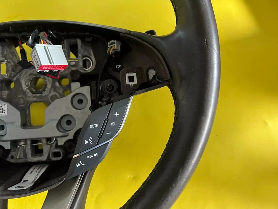 Interruptor de control de crucero de audio para volante Lincoln MKC 2015-2019 OEM Foto 3 de 4