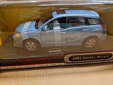 YATMING 92518, TOYOTA MATRIX, 2003,bleu métallisé, 1/18 Road Signature 