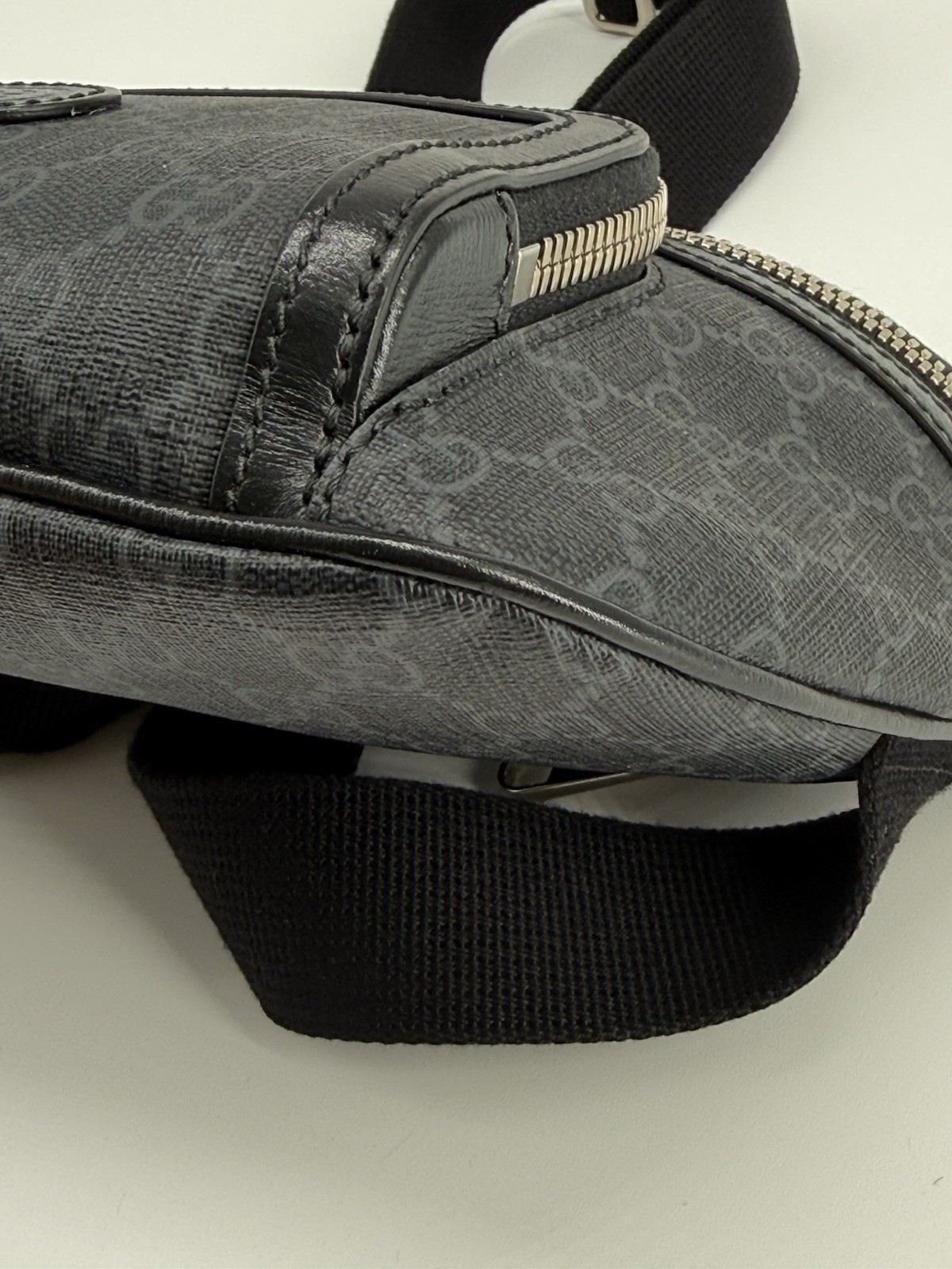 Gucci Supreme Monogram Canvas Interlocking G Patch Belt Bag thumbnail 12