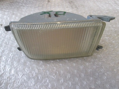 1H0941700B Nebelscheinwerfer Recht VOLKSWAGEN Golf 3 2.0 B 110KW 5M 3P (1993)