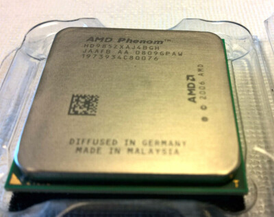 AMD Phenom X4 9850  2,5 GHz Quad-Core (HD985ZXAJ4BGH) Prozessor CPU 