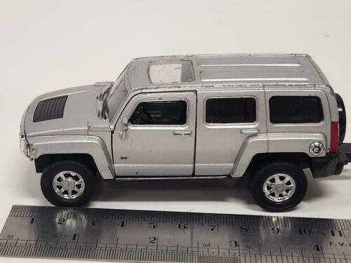 Welly HUMMER H3 Diecast car 1:34-1:39 - Picture 10 of 10