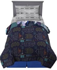 Batman Kids Reversible Bed Set-AB09CFMQTMK8, AB0BSVHRSQP8