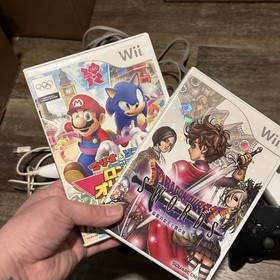 11lb Nintendo Wii & WiiU Console Lot of 2 Black White, 11 Games Cables Remotes