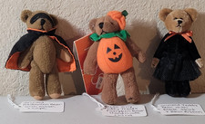 Lot of 3  HALLOWEEN BEARS in COSTUMES 3.5inches Tall  ML172