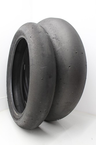 PIRELLI SUPERBIKE SLICKS PAIR 125/70 17 SC1 200/65 17 SC0 FRONT REAR TYRES #178
