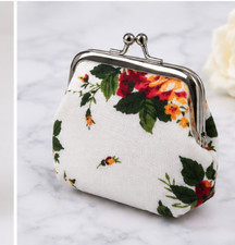 Floral Kiss Lock Coin Purse Small Vintage Style Wallet Change Pouch White New