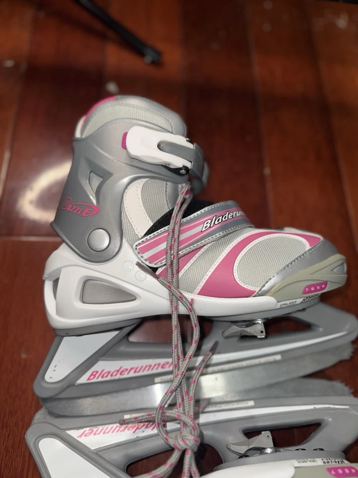 Blade Runner Dazzle 6.0 Patines de Hielo Niños Talla 4J Ajustables 4 Tallas Nuevos en Caja Foto 4 de 4