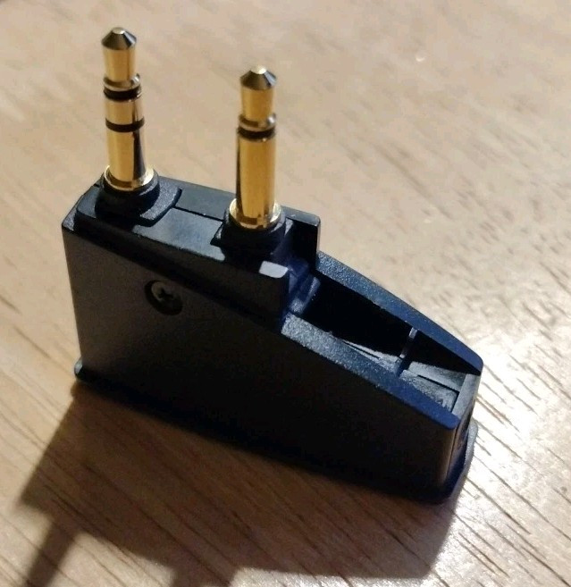 Genuine BOSE QuietComfort3 Noise Canceling Headphone Airplane Adapter Plug-image