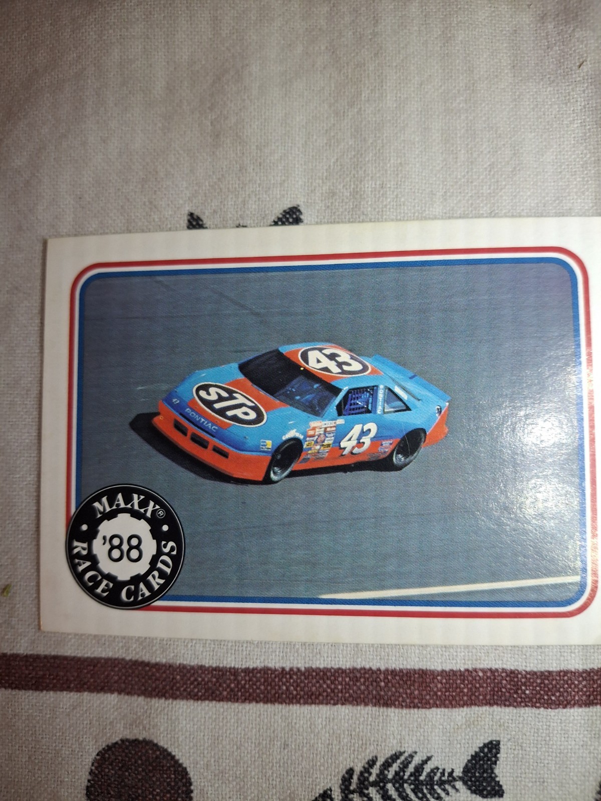 1988 nascar trading card  maxx inc rookie card #43 STP richard petty (b97)