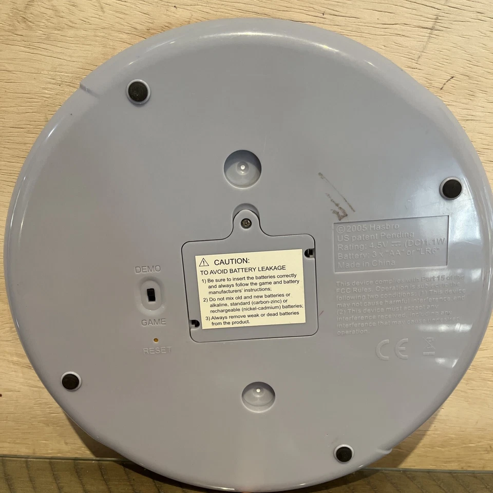 Hasbro Simon Trickster Full Size Electronic Game 2005 Vintage Bop it car bored - Image 2 of 3