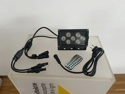 4er SET Showtec Cameleon 7RGB LED Outdoor Fluter, RGB, 7x3W mit Fernbedienung - Bild 1 von 4