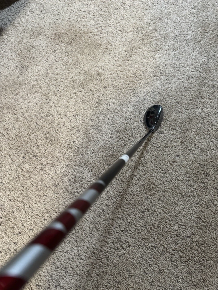 TaylorMade Stealth 2 Rescue 4 Hybrid Ventus TR Red Regular - 40.5” Left Handed - Image 2 of 4