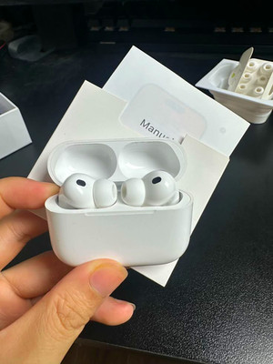 Apple AirPods Pro 3 Genuine In-Ear Bluetooth Headset w/ Wireless Charging Case