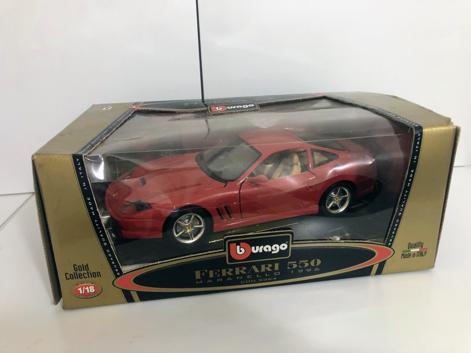 Ferrari 550 Maranello Burago 1/18 le cadeau idéal pour passionné