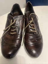 Brown Vintage Style Shoes Size 40 Lace Up, Lends It Self To 1940s Fashion