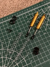 Vintage Duratrax Gold Shocks Rear 100mm pair new Option House Springs NICE!