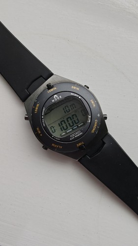 Seiko Giugiaro Limited to 3000 Speedtimer Watch W680-4070 Read Description