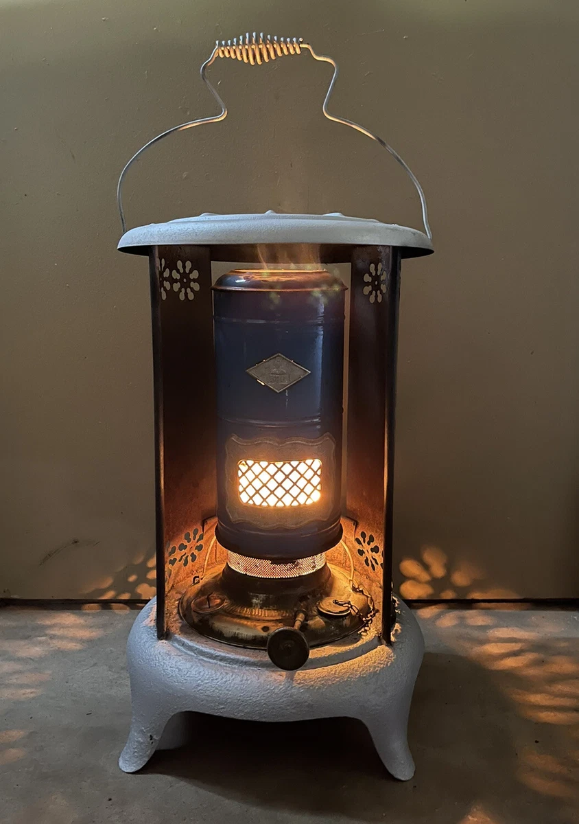 PERFECT NESCO KEROSENE OIL HEATER STOVE COOKER ROBIN EGG BLUE ENAMEL #300  CABIN | eBay
