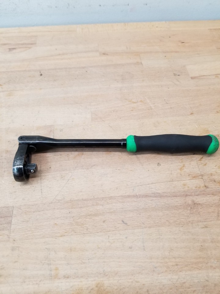 Matco Tools 3/8" Locking Flex Head Ratchet 12.5" Black Chrome/Green