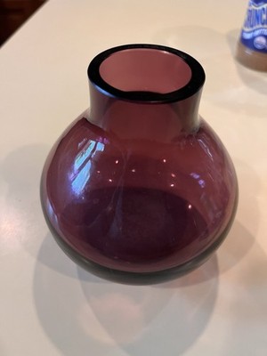 Crate And Barrel Oasis Amethyst Purple Hand Blown Poland Bud Short Stem Vase
