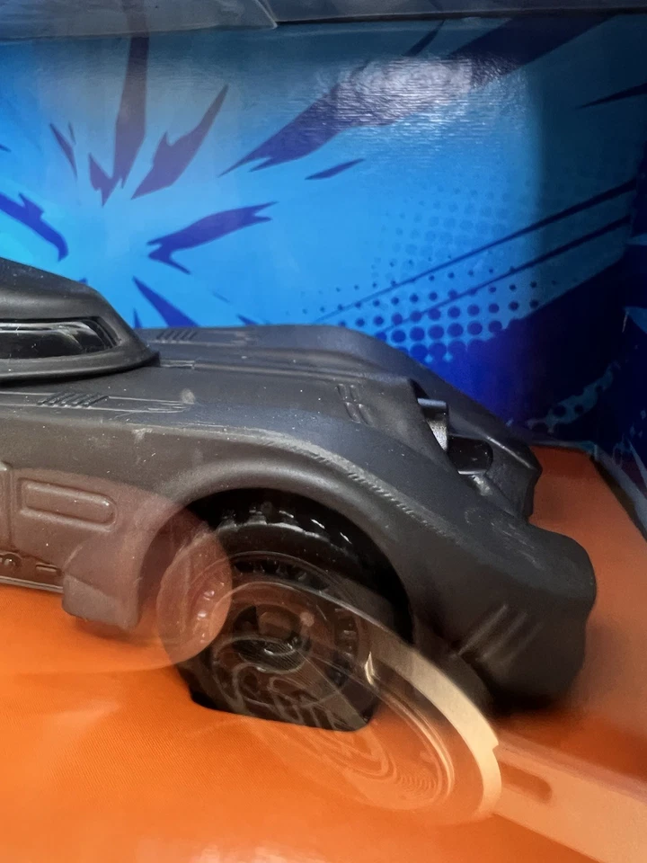 Batimóvil negro Hot Wheels Pull-Back Speeders 1989 HW Dream Garage Foto 4 de 4