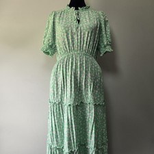Who What Wear Dress Small Women's Pastel Green Floral Tiered Cottagecore Maxi 