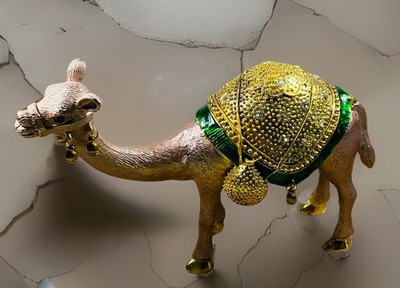 Vintage Handmade Bejeweled Metal Camel Rhinestone Trinket Jewelry Box 7 x5  New