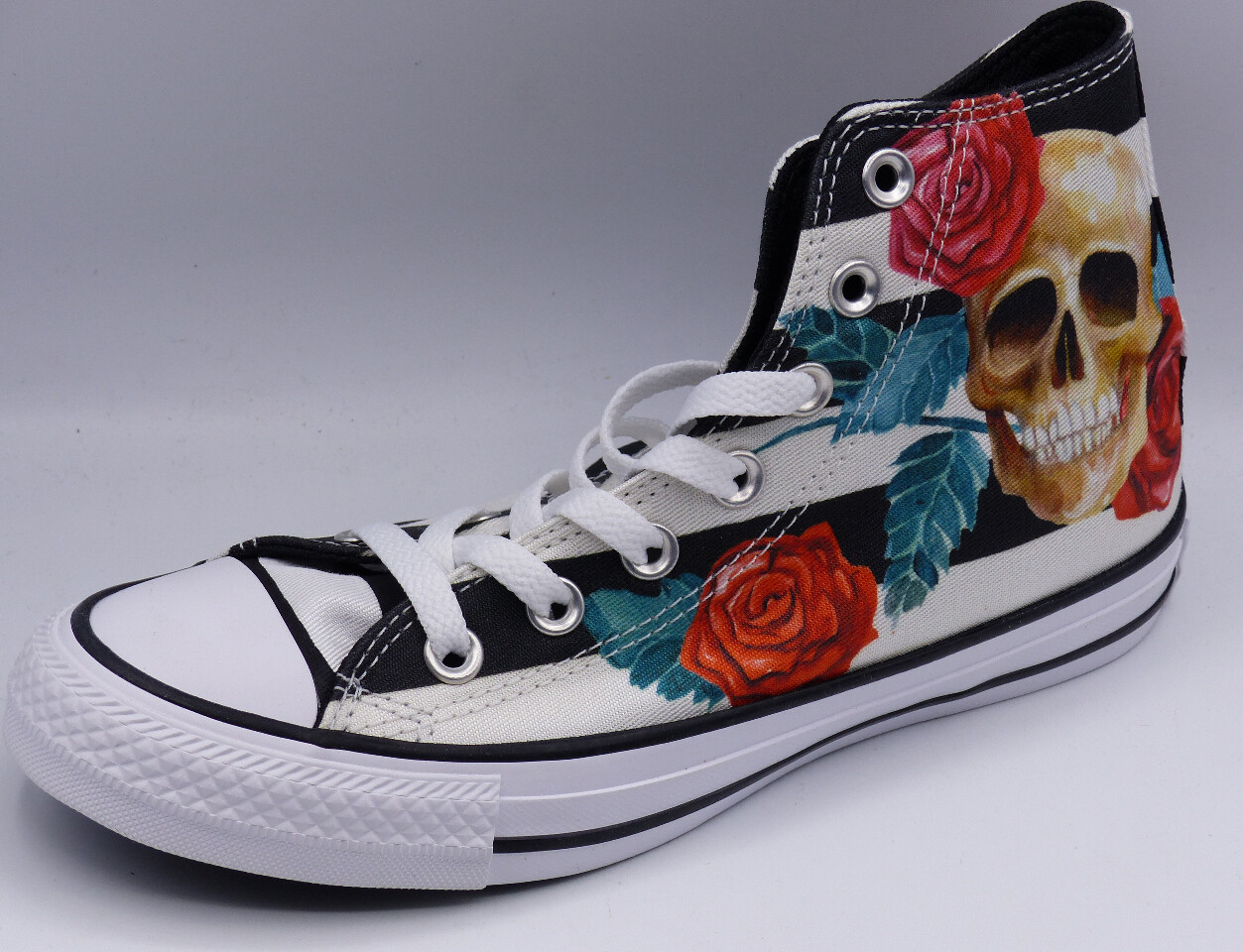 gotham sirens converse