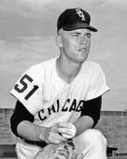 1962 White Sox DENNY MCLAIN Glossy 8x10 Photo Baseball Print Poster