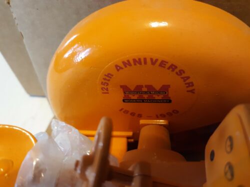 Minneapolis Moline Commemorative Display Tractor - 125th Anniversary #SCW-001 - Picture 2 of 4