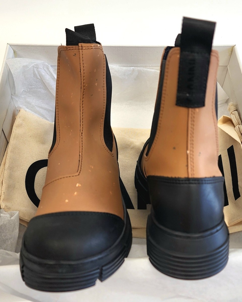 【関税込み】GANNI オレンジ クリート Low チェルシーブーツ Ganni Womens Recycled Rubber City Platform Chelsea Boots