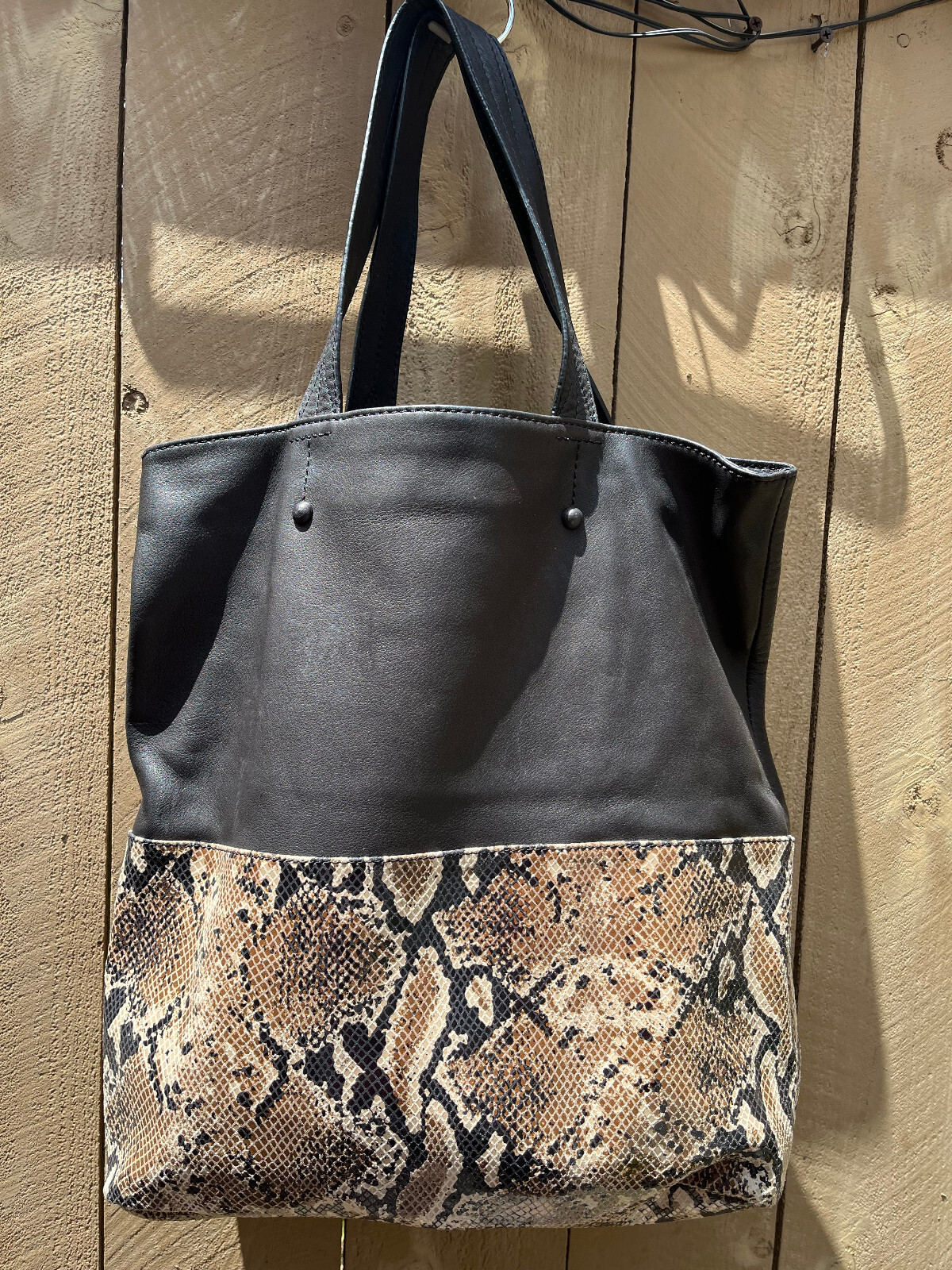 ANN TAYLOR  Black Soft Leather & Python Snake Pri… - image 2