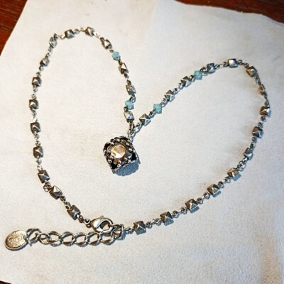 Collier Vintage à Breloques Signé Jacqueline Singh Paris - Cristal Argenté - Longueur 41-45 Cm