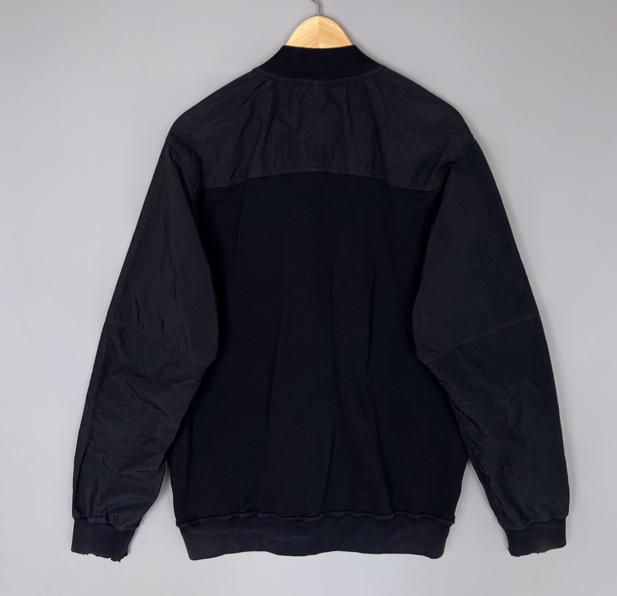 s-l1200.jpg s-l1200.jpg