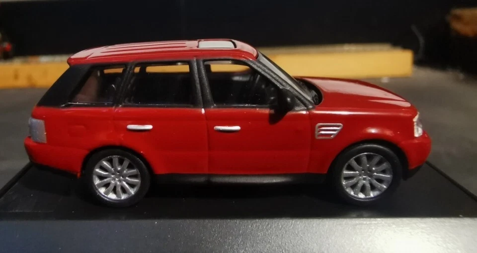 SCHUCO 253142 Land Rover Range Rover Sport - scala H0 - Immagine 3 di 4