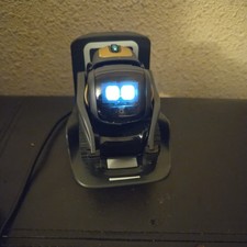 Anki Vector 1.0 Home Companion Robot 300-00059 w/ Charger & Cube - Tested