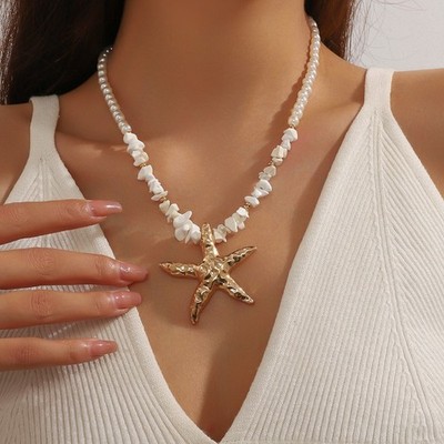Women's Bohemian Starfish Pendant Necklace with Imitation Pearl Collarbone Chain
