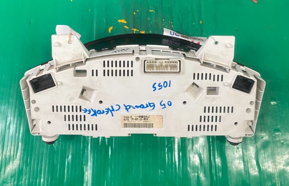 2005-2009 Jeep Grand Cherokee спидометр кластер 174k миль 56010589AJ - Изображение 3 из 3