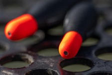 Guru XS Cookie Carbon Pole Fishing Floats