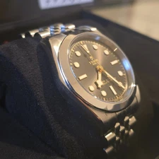 TUDOR Black Bay 39 M79660-0001