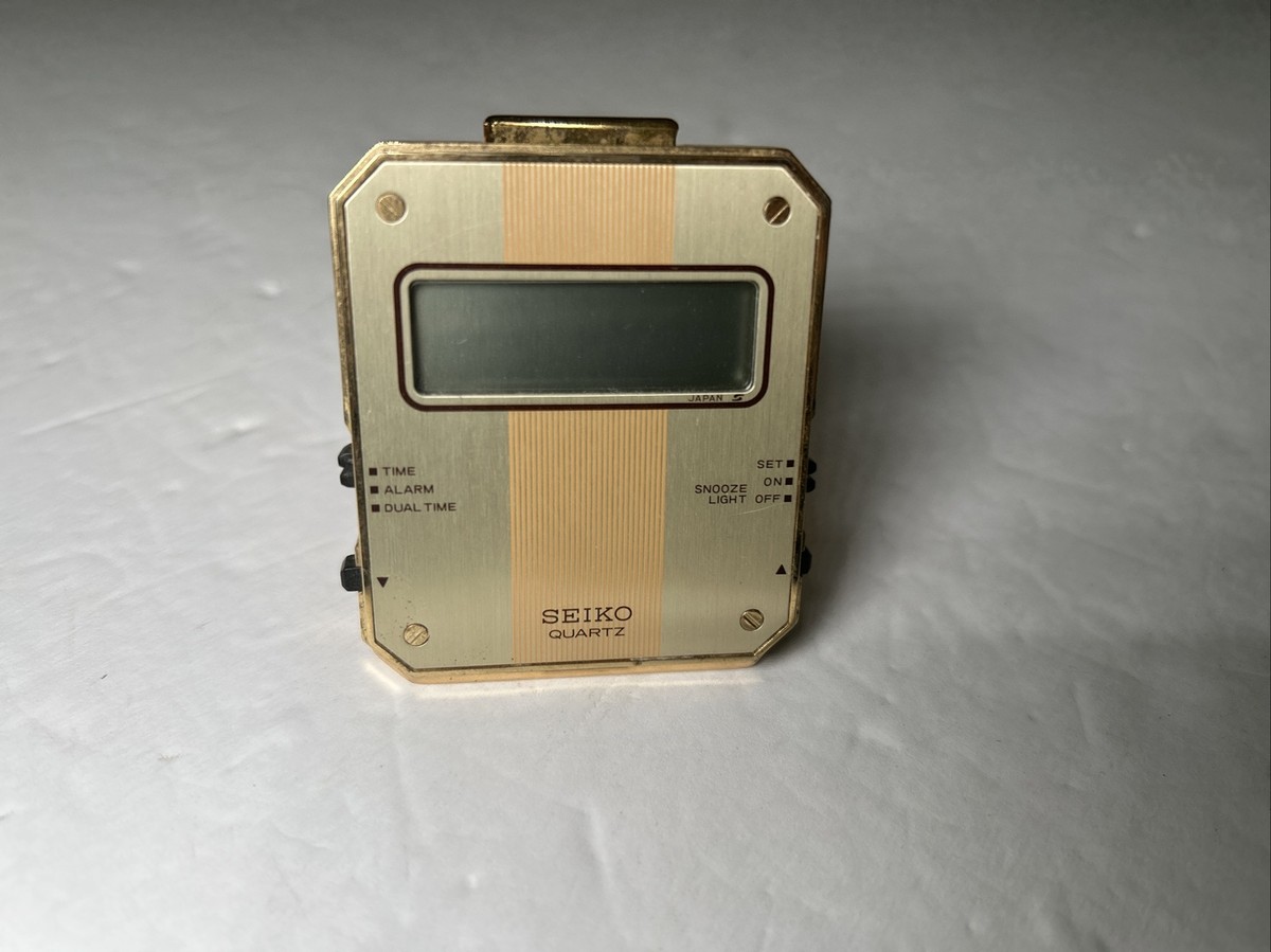 SEIKO QUARTZ DIGITAL TRAVEL ALARM WATCH REF. QEK203F DUAL TIME