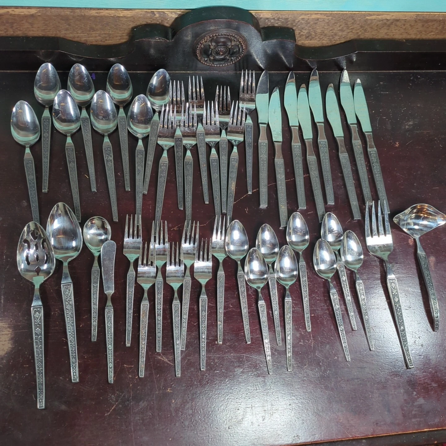 45 Pieces of Mid Century Modern Flatware Floral And Fleur De Lis Made In Japan