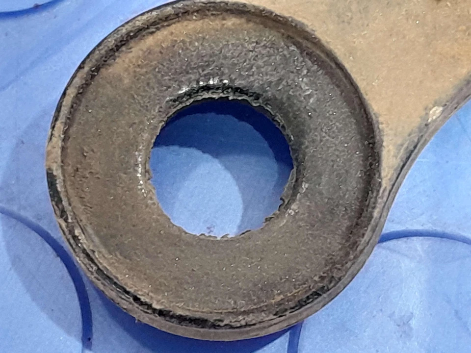 Barra estabilizadora delantera Mitsubishi Mirage 2014-2020 barra estabilizadora genuina OEM 4056A139 Foto 4 de 4