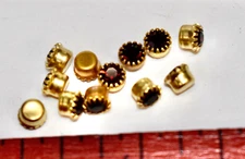 VINTAGE TINY garnet red dark  SWAROVSKI RHINESTONES IN SETTINGS BRASS 4mm • 17ss