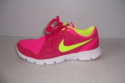 nike flex size 4