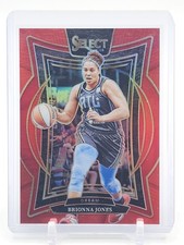 BRIONNA JONES 2025-26 SELECT WNBA CONCOURSE RED PRIZM /149 #18 DREAM Q0154