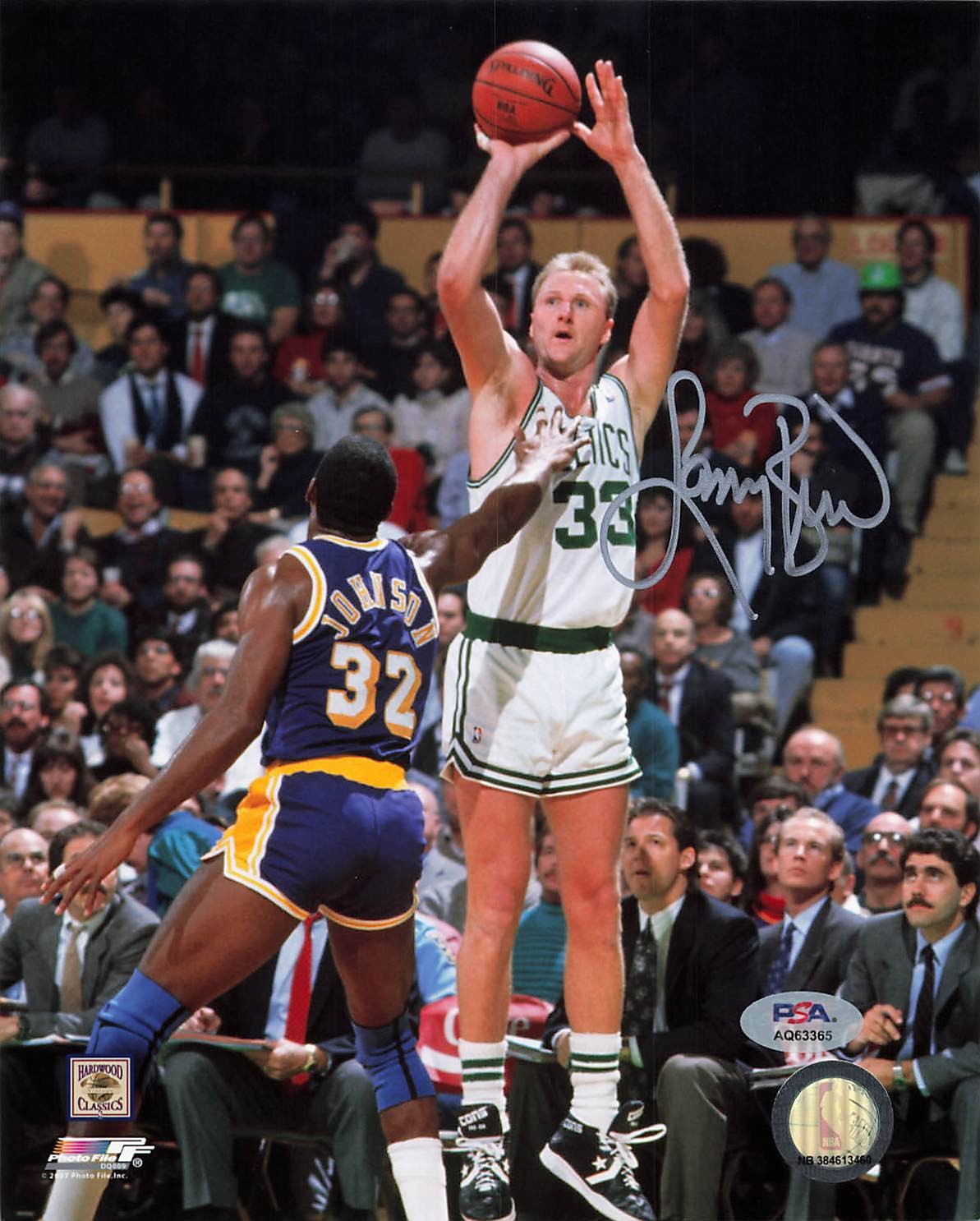 Larry Bird Celtics Signed 8x10 Photo Autograph PSA/DNA AQ63365