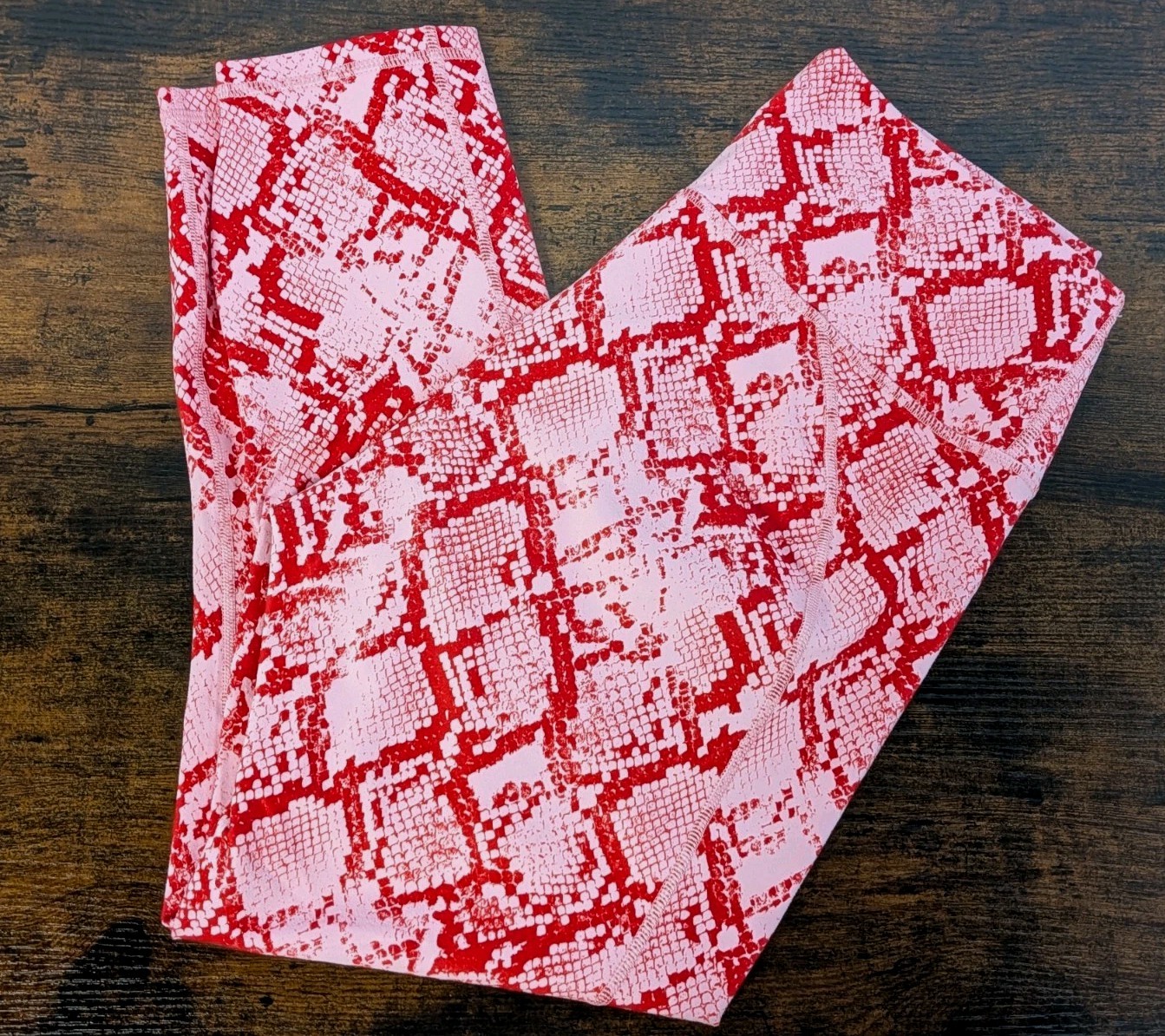 FABLETICS Red Pink Snake Python Define Powerhold … - image 1