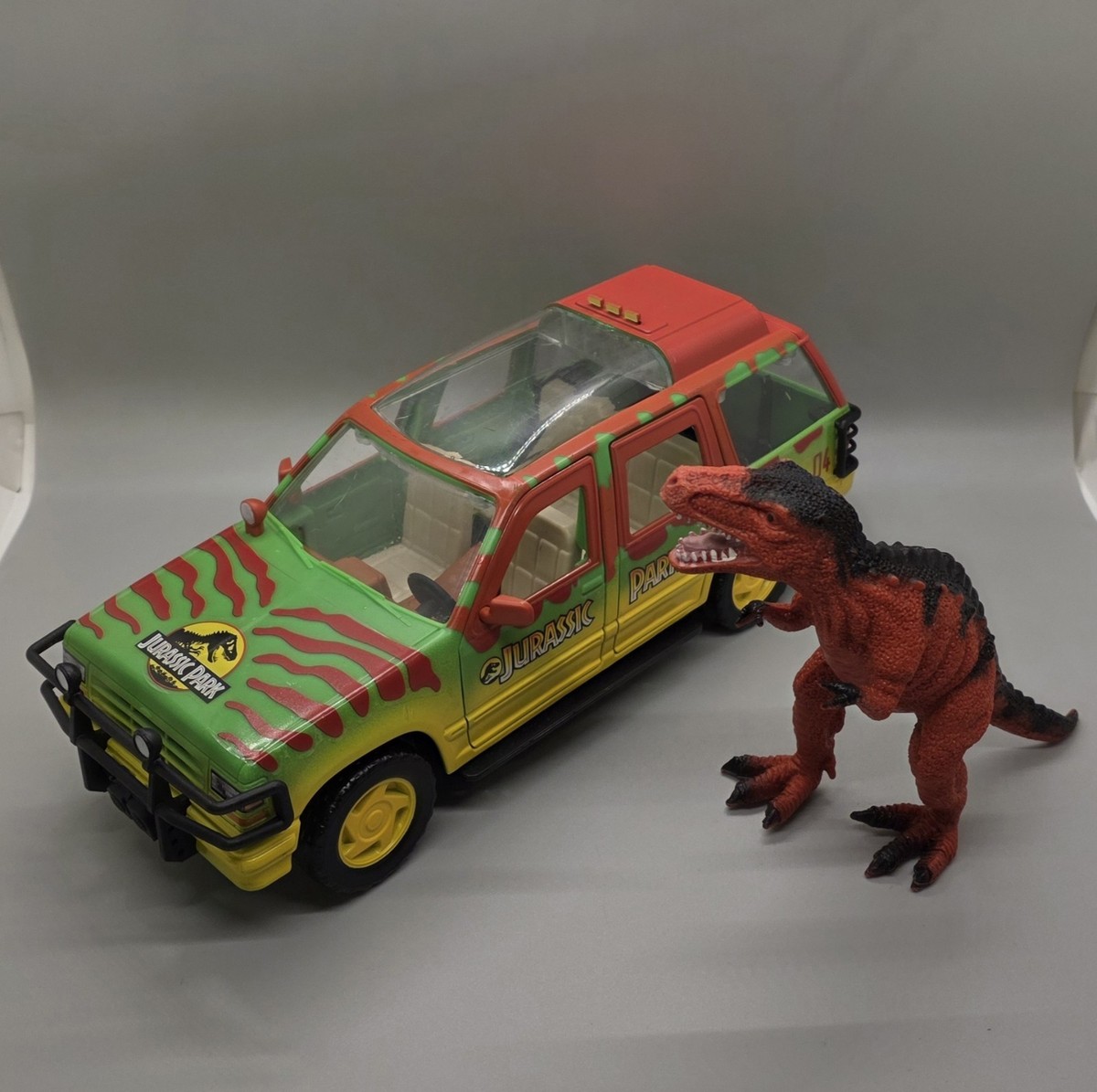 2020 Mattel Jurassic Park World Legacy Collection 1993 Ford